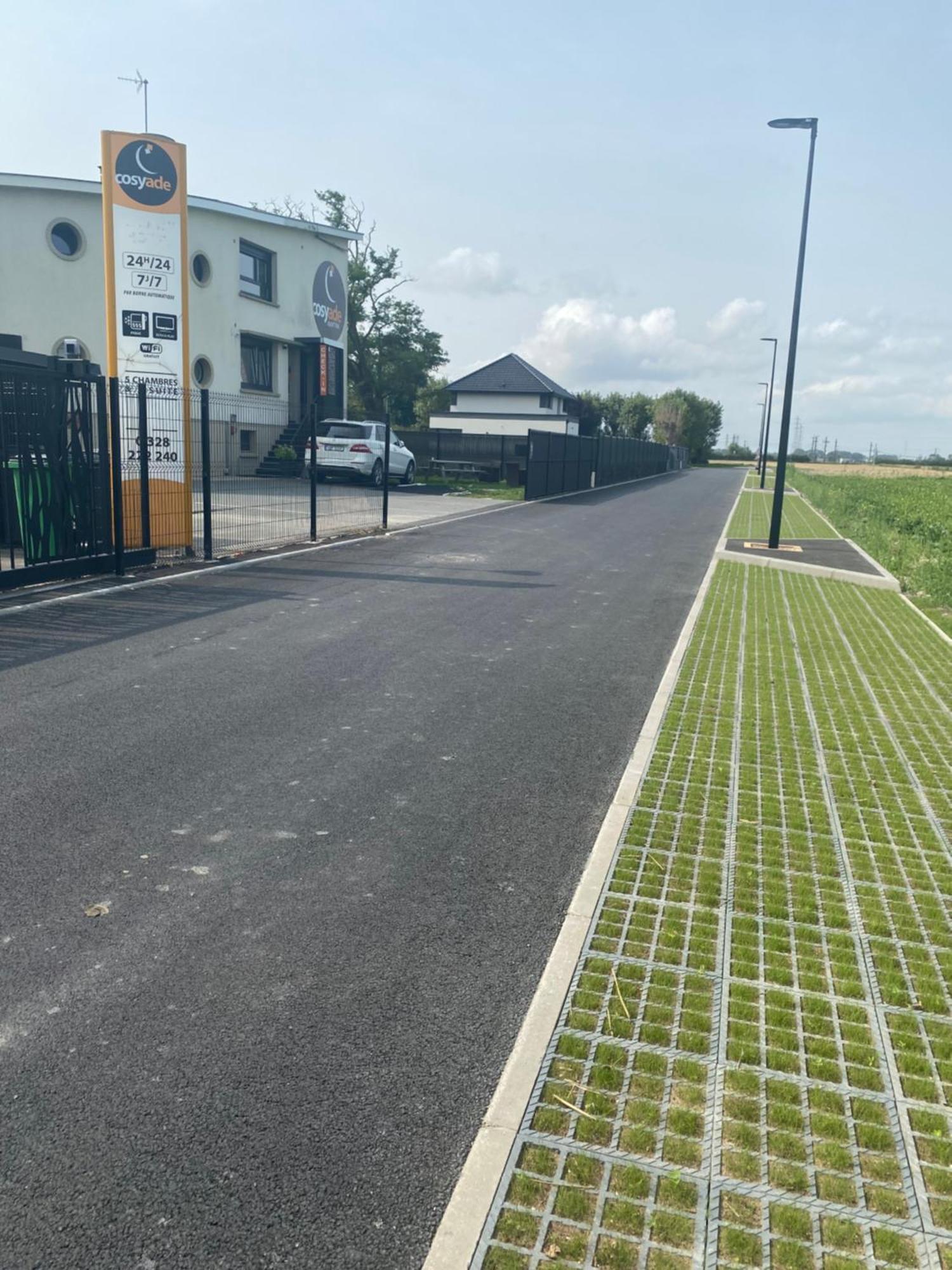 Residence Cosyade Equipee D'Un Parking Prive Gratuit Bourbourg Eksteriør bilde