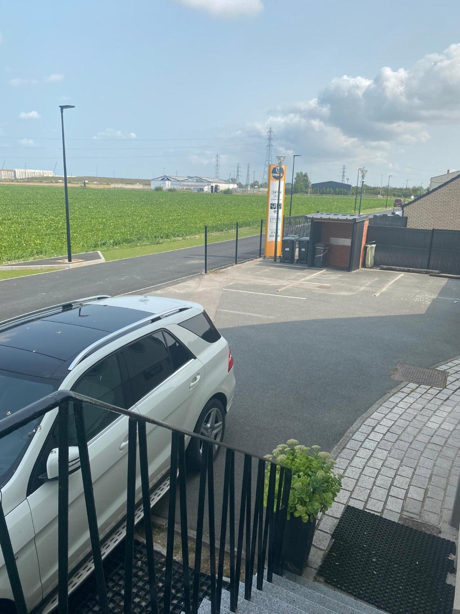 Residence Cosyade Equipee D'Un Parking Prive Gratuit Bourbourg Eksteriør bilde
